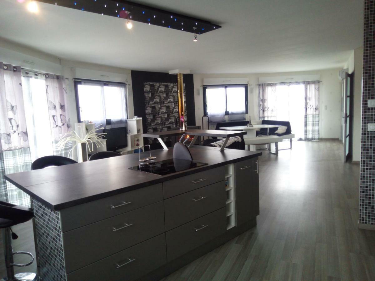 Loftcosy Friville Buitenkant foto